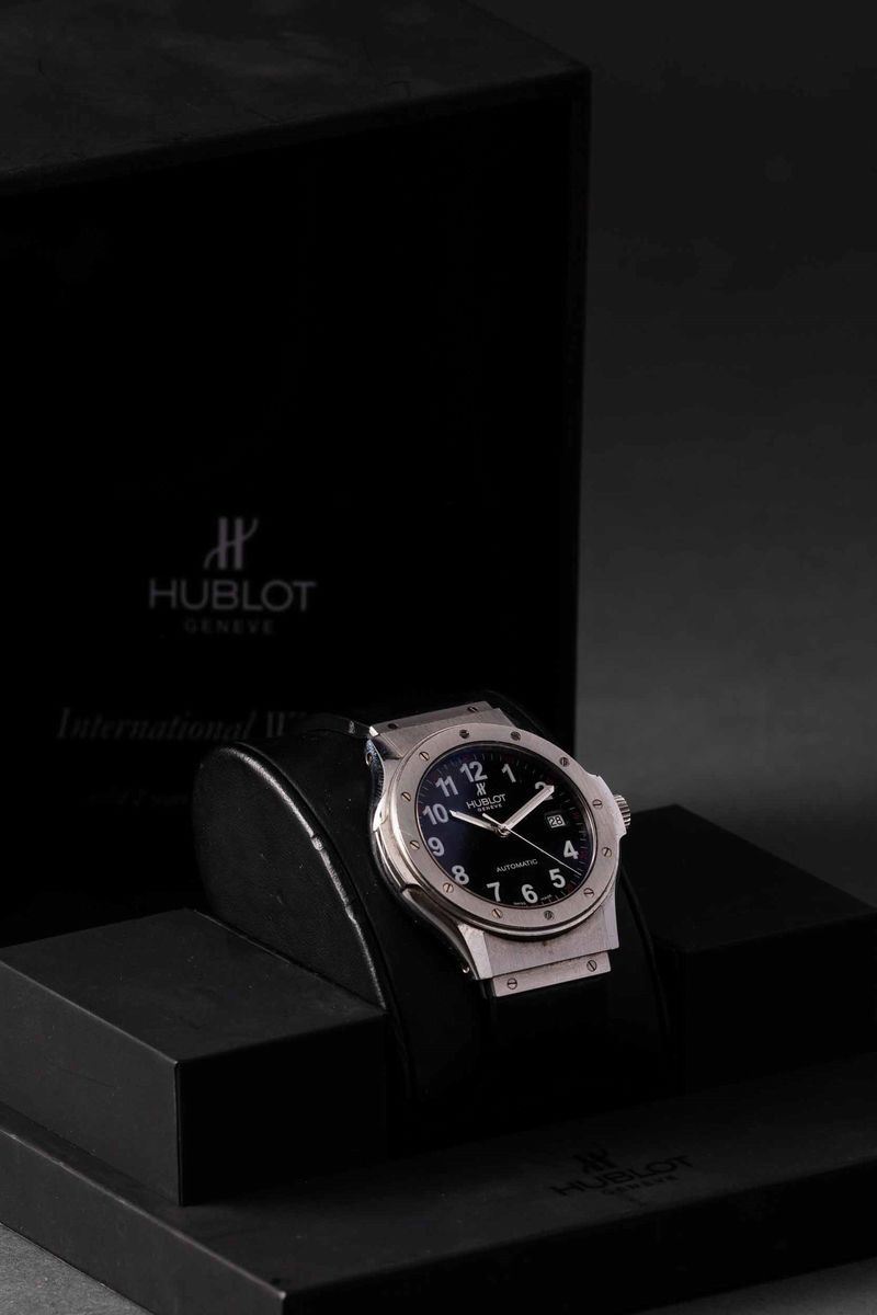 HUBLOT - Classic Fusion in acciaio automatico con fondello a vista cinturino  in gomma accompagnato da scatola e garanzia - Asta Orologi da Polso e da  Tasca - Cambi Casa d'Aste