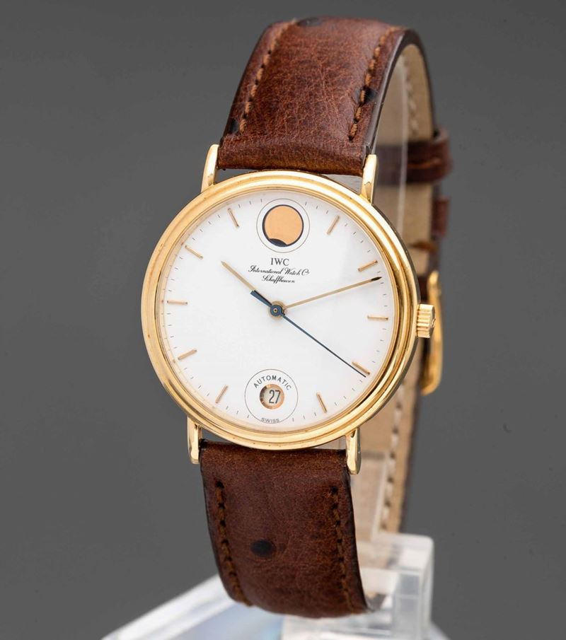IWC - Portofino ref 3512 in oro giallo 18k automatico con datario e fasi  lunari, quadrante bianco con indici a bastone - Asta Orologi da Polso e da  Tasca - Cambi Casa d'Aste