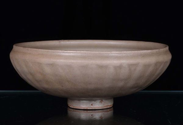 A Longquan celadon earthenware bowl, China, Song Dynasty, (960-1279)