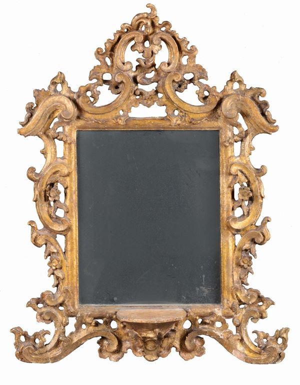 Specchiera in legno intagliato e dorato, XVIII secolo