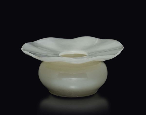 A white jade cup with flower-shaped mouth, China, Qing Dynasty, Qianlong Period (1736-1795)