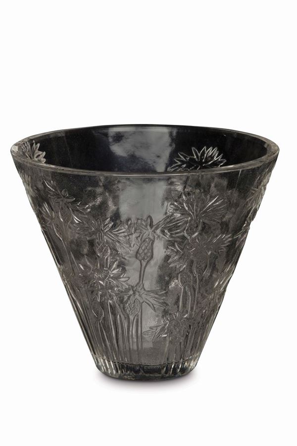 René Lalique (1860-1945), France Vaso “Bluets”, modello creato nel 1914