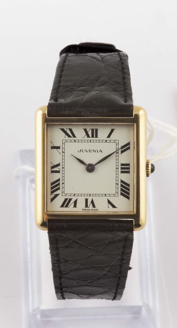 JUVENIA, orologio da polso, da donna, di forma quadrata, in oro giallo 18K, a carica manuale. Accompagnato da scatola e Garanzia. Realizzato nel 1960 circa