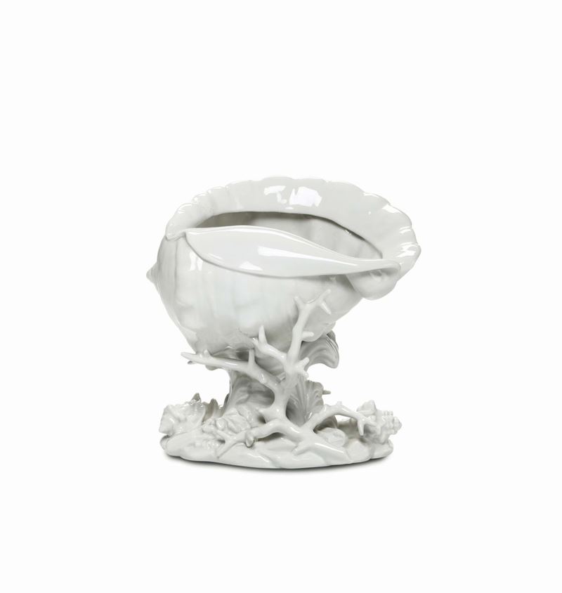 Coppa a Conchiglia Doccia, Manifattura Richard-Ginori, XX secolo  - Auction Collectors' European Porcelains - Cambi Casa d'Aste