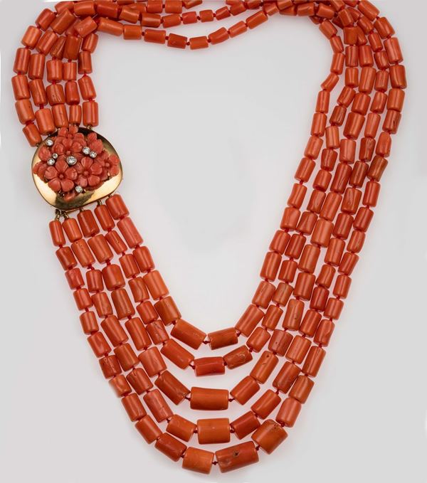 Five row coral necklace, gold and diamond clasp