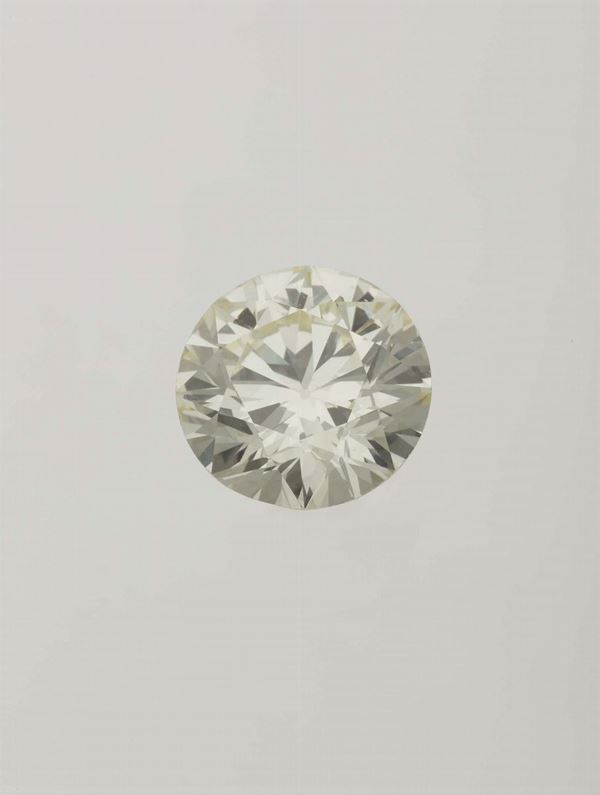 Unmounted old-cut diamond weighing 8.51 carats