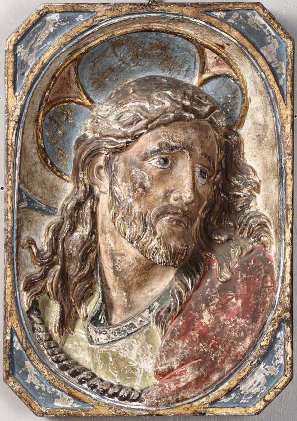 Altorilievo in legno dipinto raffigurante volto di Cristo, scultore italiano, probabile XIX secolo
