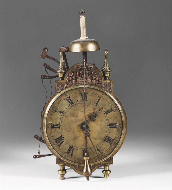 Orologio a lanterna in metallo dorato, XVIII secolo