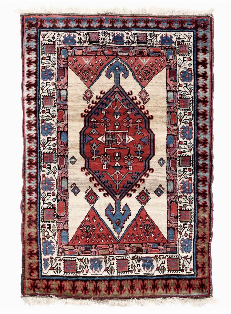 Raro tappeto Sarab, nord ovest Persia fine XIX inizio XX secolo  - Asta Tappeti Antichi - Cambi Casa d'Aste