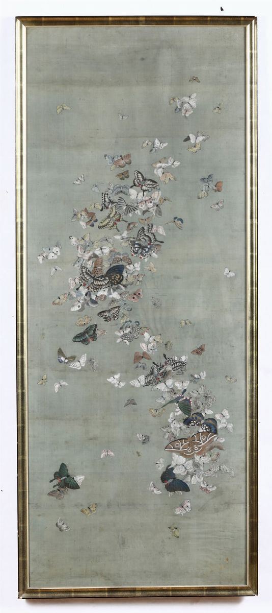 Pannello in seta con figure di farfalle, Cina, fine XIX secolo