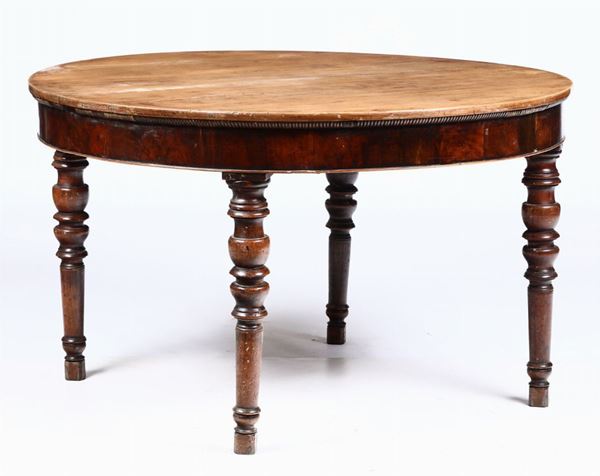 Tavolo in legno circolare, XIX secolo