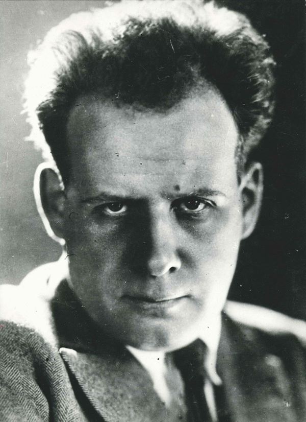 Roger Viollet (1869-1946) Eisenstein
