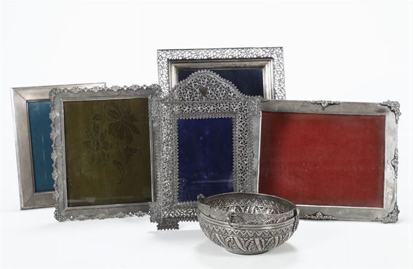Cinque portafoto e ciotolina in argento, manifattura italiana del XX secolo