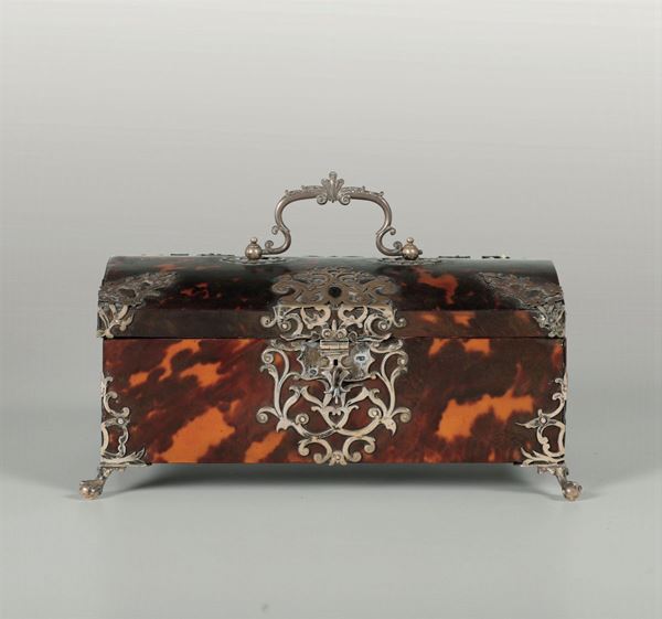 A jewelry box, England (?), 1700s