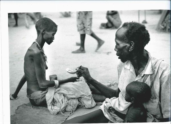 Chris Steele Perkins (1947) Famine and Disease in Southern Sudan. The Spectre of mass starvation