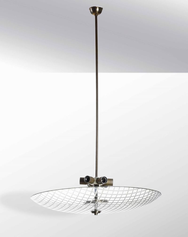 Lampada a sopsensione con struttura in metallo e diffusore in vetro.  - Auction Design Lab - Cambi Casa d'Aste
