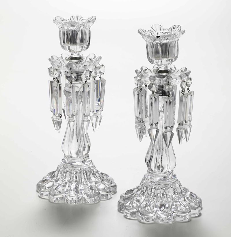 Coppia di candelieri in cristallo, XX secolo  - Asta Antiquariato | Cambi Time - Cambi Casa d'Aste