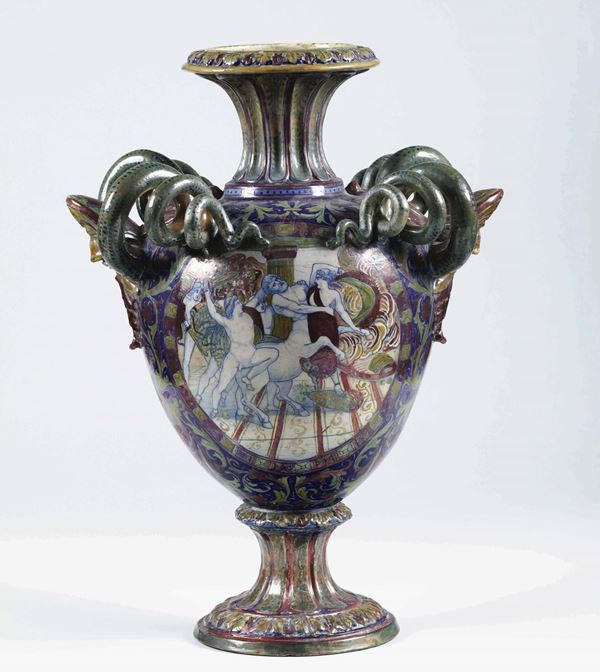 Grande vaso Gualdo Tadino, secondo quarto del XX secolo Manifattura di Alfredo Santarelli (1874-1957)