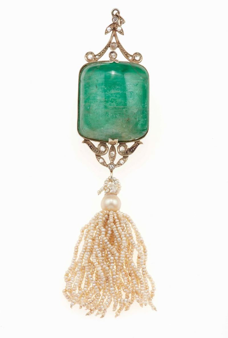 Emerald, seed pearl and gold pendant  - Auction Fine and Coral Jewels - Cambi Casa  [..]