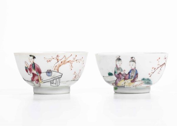 Due tazzine in porcellana, Cina, Dinastia Qing, era Qianlong (1736 –1795)