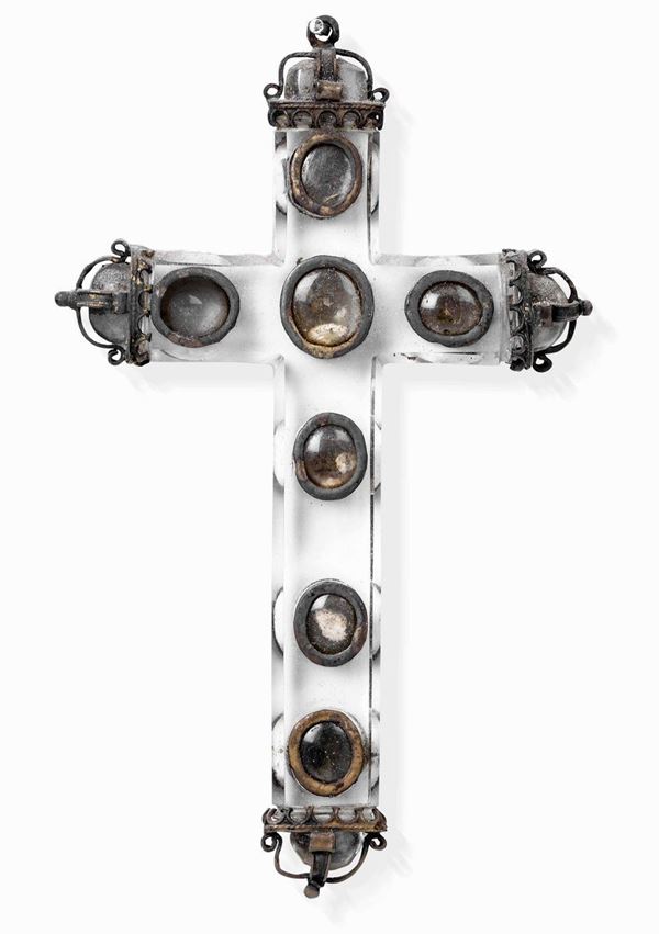 Croce stauroteca Cristallo di Rocca e finimenti in metallo argentato Oreficeria del XVII-XVIII secolo