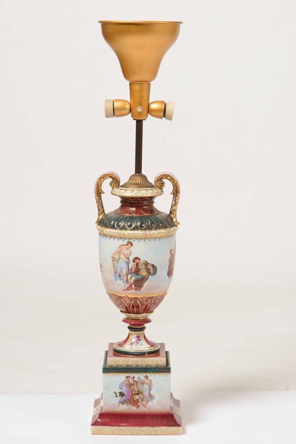 Vaso montato a lampada Probabilmente Boemia, XIX secolo
