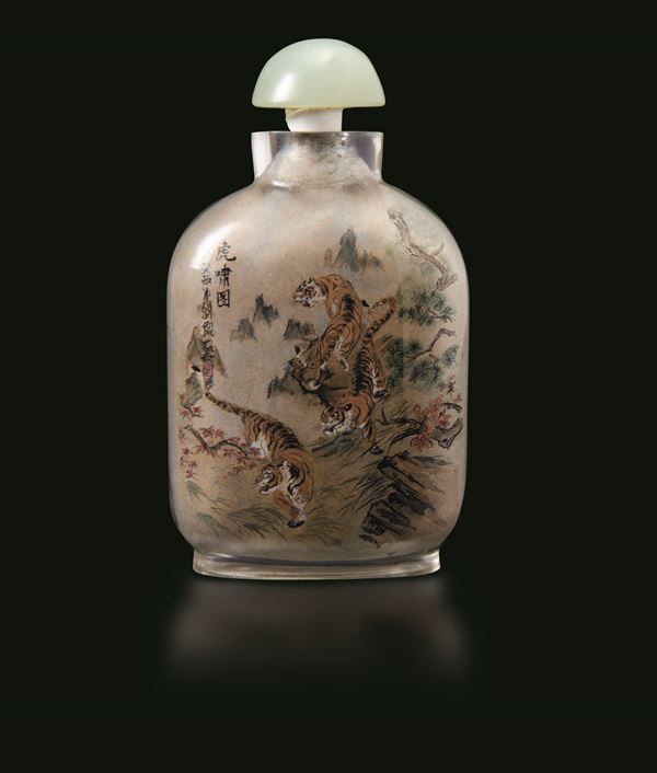 Snuff bottle in vetro finemente dipinto con tigri e iscrizione, Cina, Dinastia Qing, XIX secolo