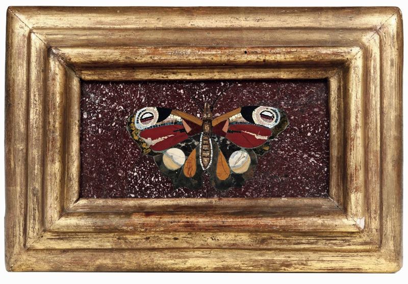 Micromosaico raffigurante farfalla, su fondo in porfido. XX secolo  - Asta Dimore Italiane - I - Cambi Casa d'Aste