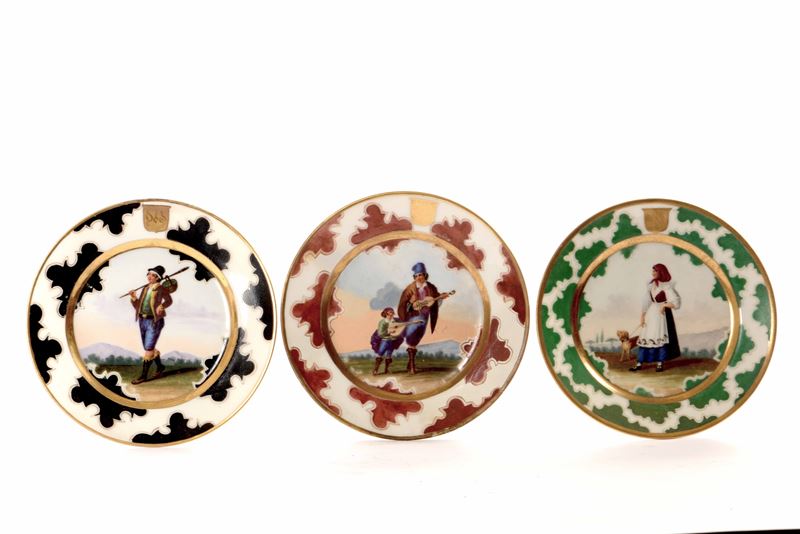 Tre piatti<BR>Napoli, metà del XIX secolo  - Auction Majolica, Porcelain  [..]