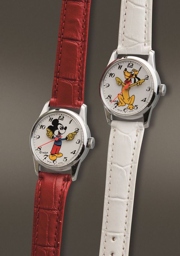 WALT DISNEY - Coppia di divertenti orologi da collezione con personaggi della Disney, Topolino e Pluto. Carica manuale con lancette a forma di braccia e zampe