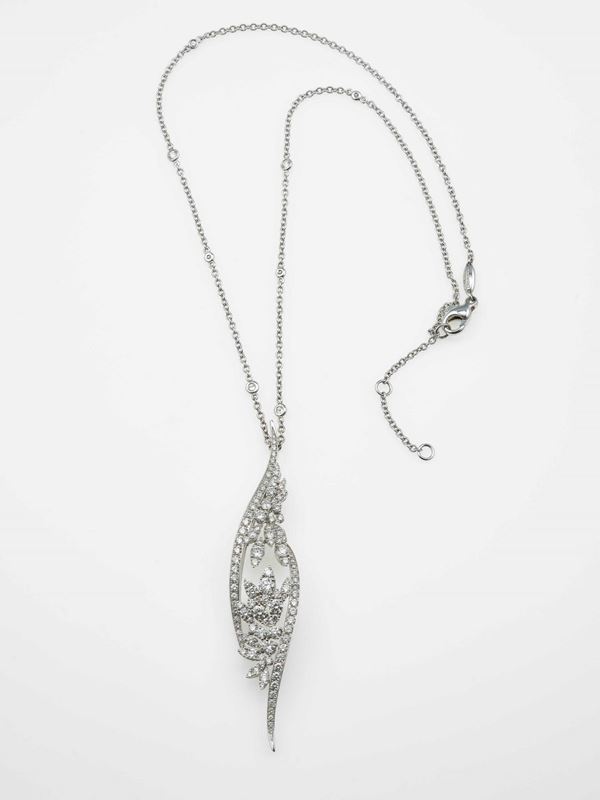 Diamond and gold pendent necklace