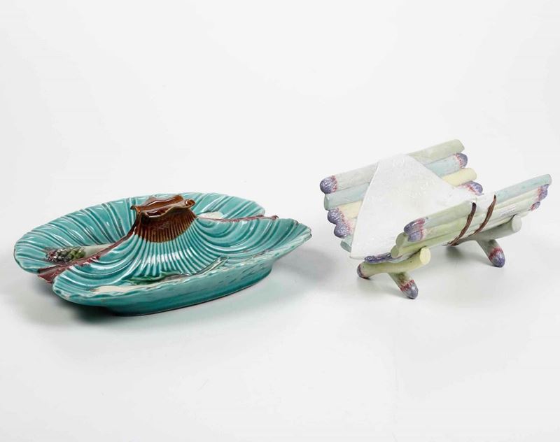 Due présentoirs per asparagi<BR>Francia, inizio del XX secolo  - Auction Ceramics and Glass | Timed Auction - Cambi Casa d'Aste