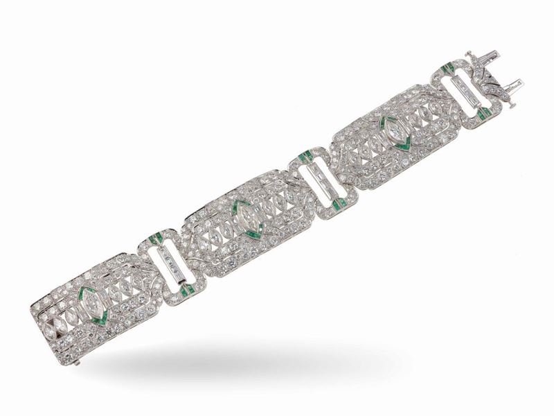 Diamond, emerald and platinum bracelet. Numbered 9351  - Auction Fine and Coral  [..]