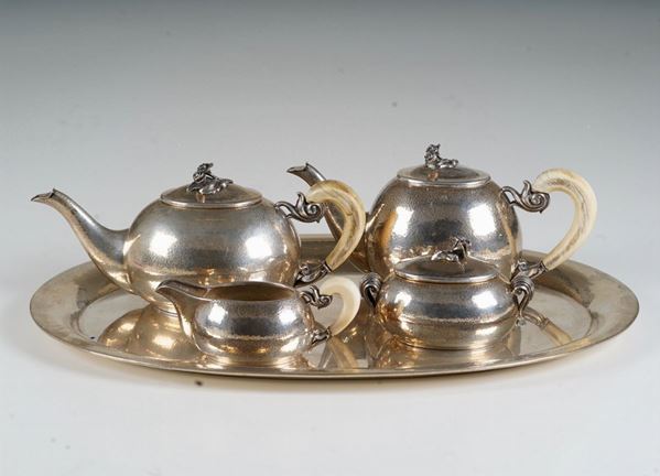 Servizio Faccioli da tè e caffè in argento. Argenteria italiana del XX secolo