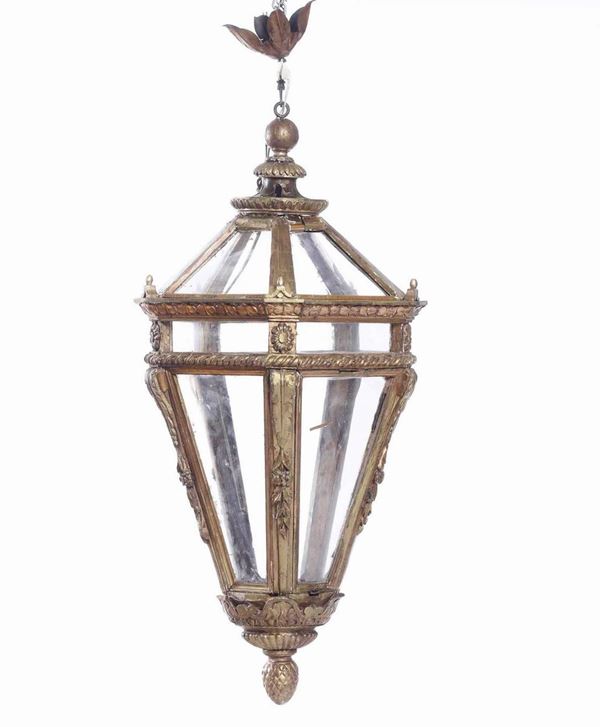 Lanterna in legno intagliato e dorato, XIX secolo
