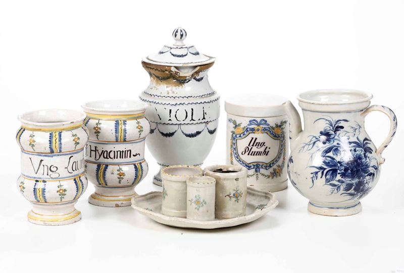 Lotto misto di maioliche<BR>XVIII e XIX secolo  - Auction Majolica, Porcelain and Glass | Cambi Time - Cambi Casa d'Aste