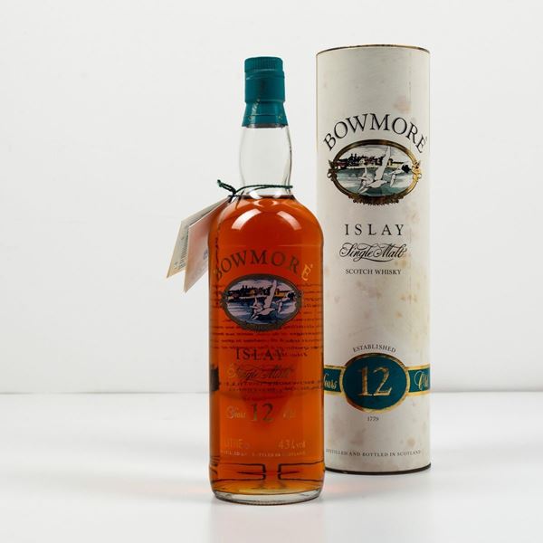 Bowmore, Islay Single Malt Scotch Whisky 12 years old