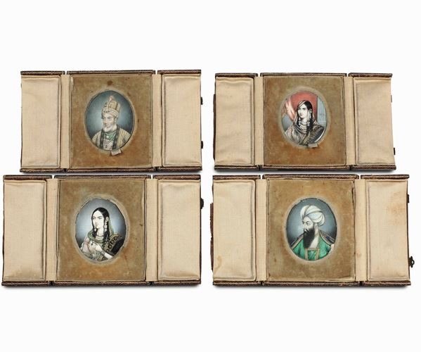 Gruppo di quattro miniature raffiguranti dignitari indiani. India XIX secolo