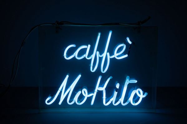 Insegna luminosa “Caffè Mokito”