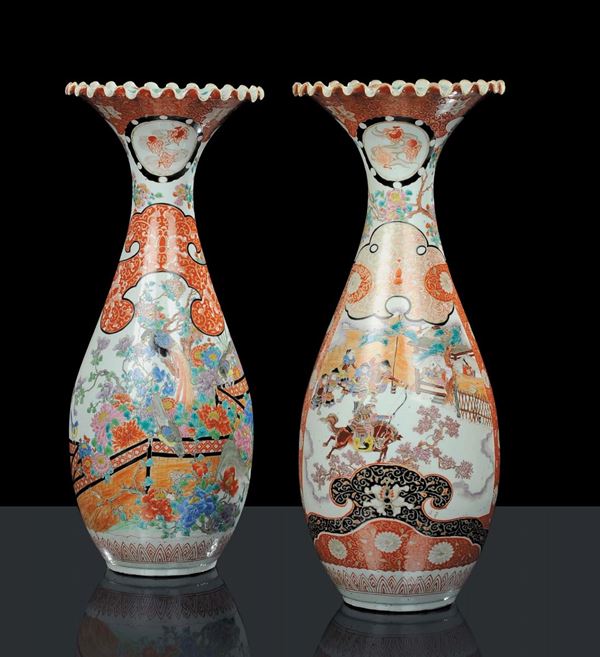 A pair of Imari porcelain vases with naturalistic decoration, Japan, 19th century