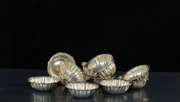 Dodici boulle in argento di gusto barocco, XX secolo