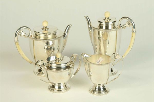 Servizio da caff e te in argento e avorio, XX secolo